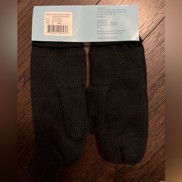 NWT Message Mittens by DeLux I ❤️ Skiing Youth/Adult Mittens - Picture 2 of 3